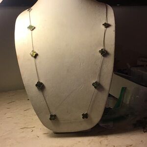 Elegant Green Clover Necklace